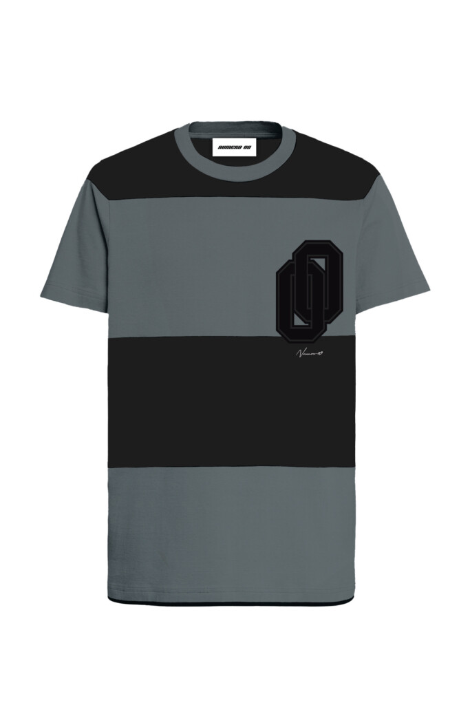 Friendly college bicolor t-shirt