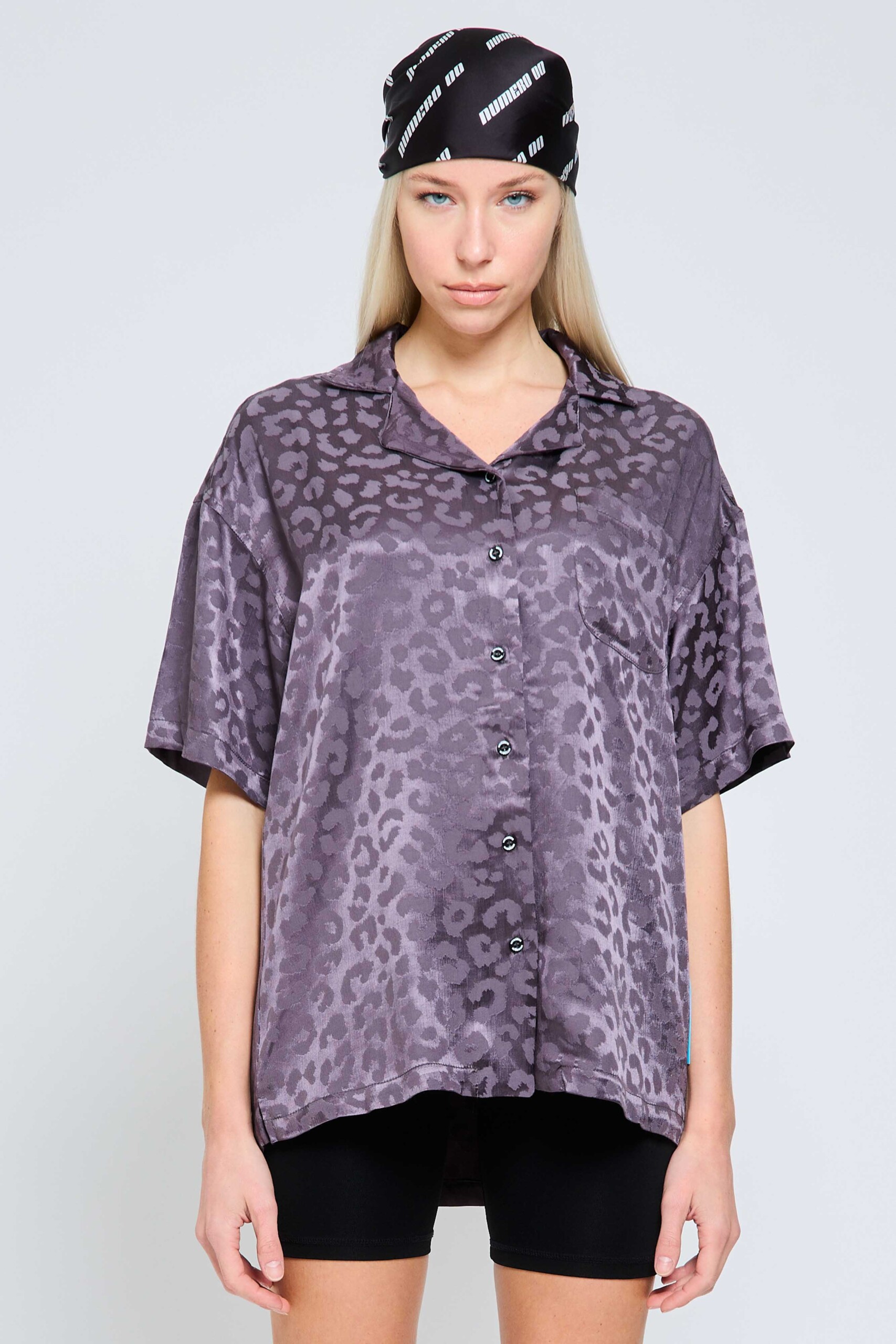 hydra grey shirt short - Image 2